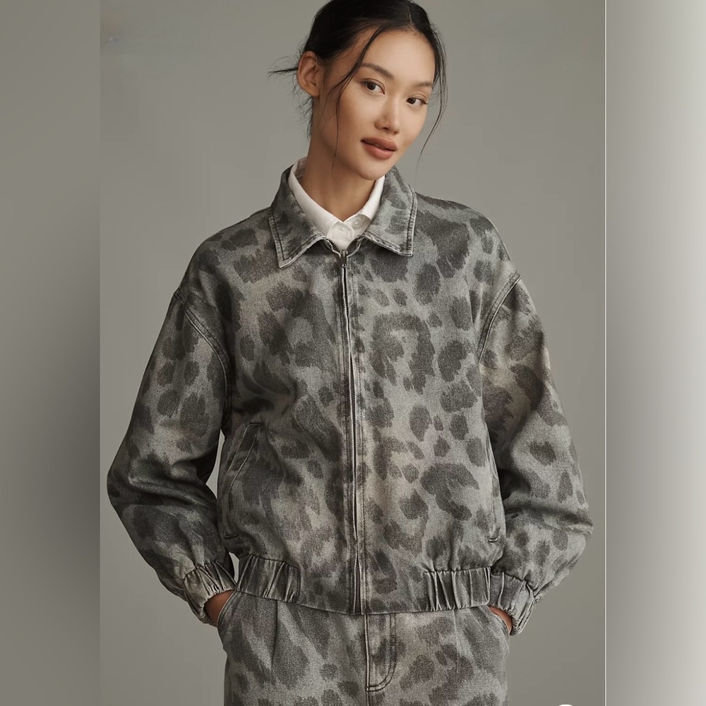 NWT, Anthropologie The Rylie Bomber Jacket by Pilcro, Gray Leopard Print, Size L